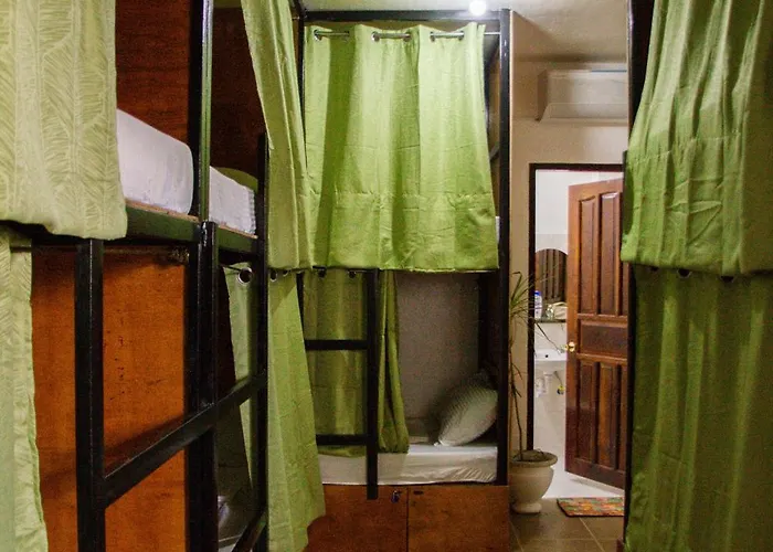 Moana House Ostello Moalboal